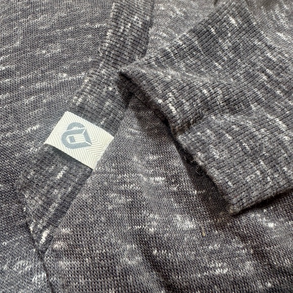 Virginia Tech Sweatshirt - Picture 4 of 7